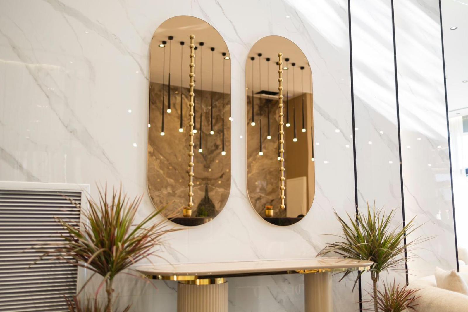 Hotel Destiny &