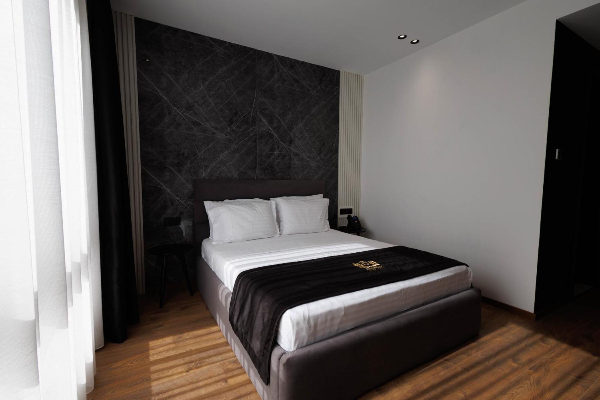 Destiny & Hotel